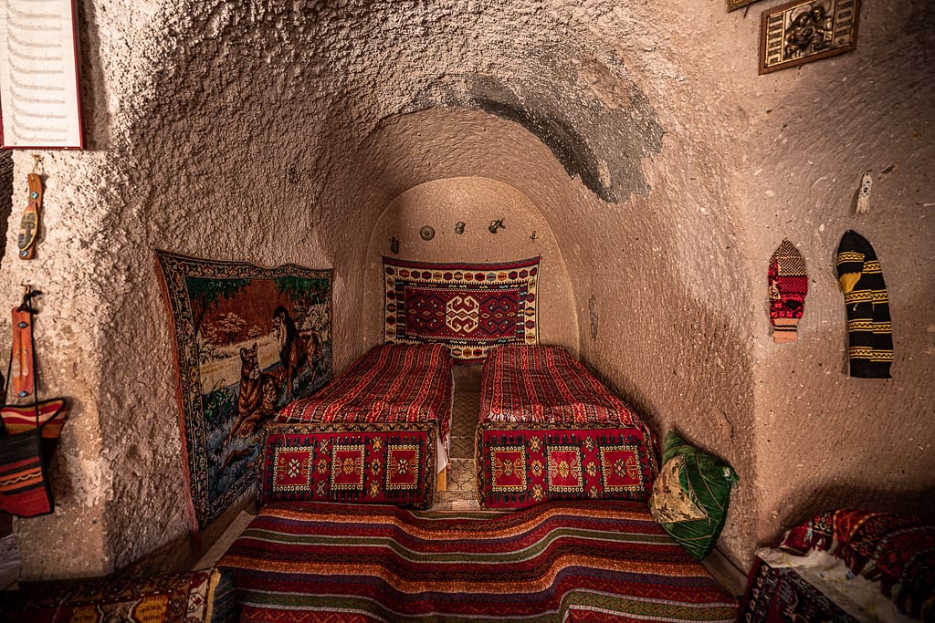 Schlafplatz in eine Höhle in Kappadokien
